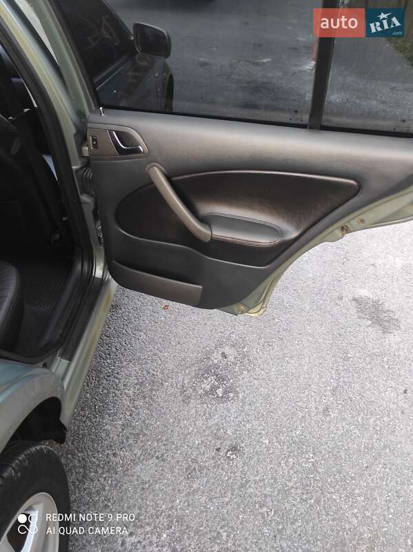 Універсал Skoda Octavia 2002 в Монастириській