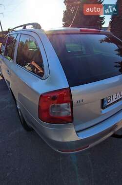 Универсал Skoda Octavia 2011 в 