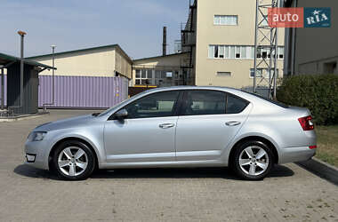 Лифтбек Skoda Octavia 2016 в 