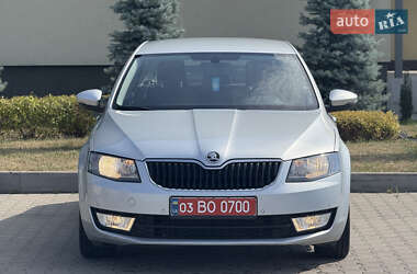 Лифтбек Skoda Octavia 2016 в 