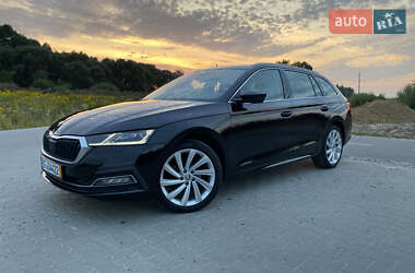 Универсал Skoda Octavia 2021 в Львове