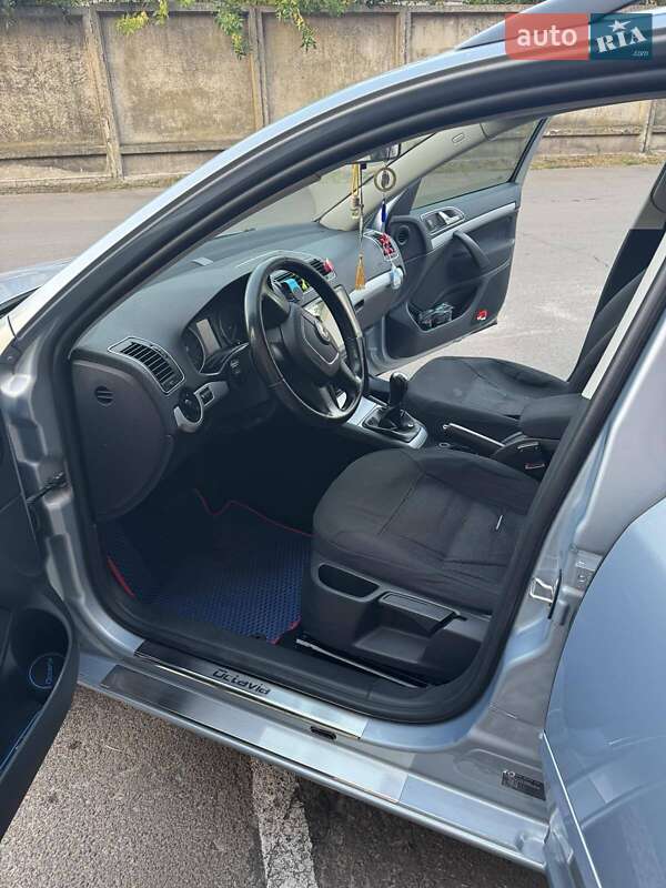 Универсал Skoda Octavia 2009 в Житомире