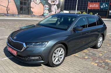 Универсал Skoda Octavia 2021 в Луцке