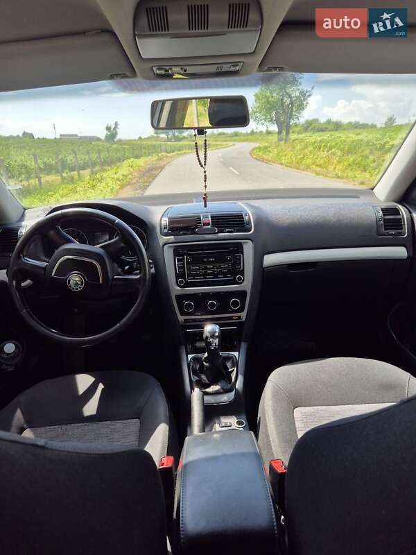 Лифтбек Skoda Octavia 2010 в Иршаве