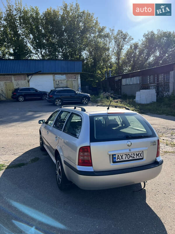 Універсал Skoda Octavia 2006 в Харкові