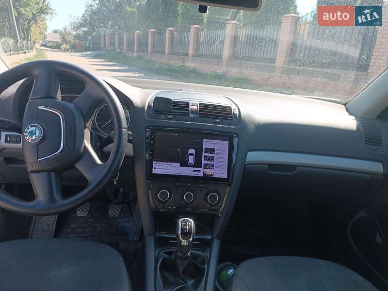 Універсал Skoda Octavia 2012 в Смілі