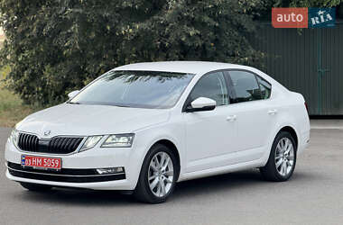 Лифтбек Skoda Octavia 2019 в Луцке