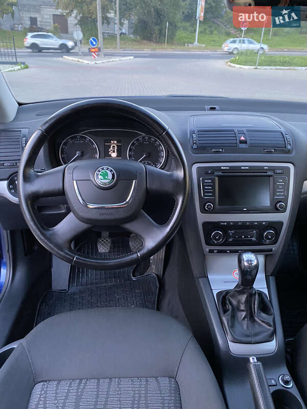 Универсал Skoda Octavia 2010 в Ровно
