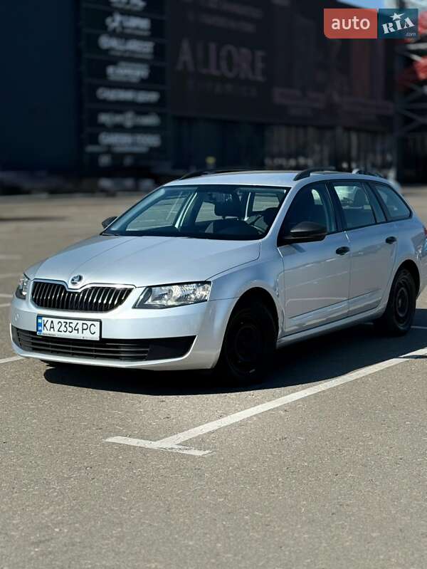 Універсал Skoda Octavia 2015 в Києві