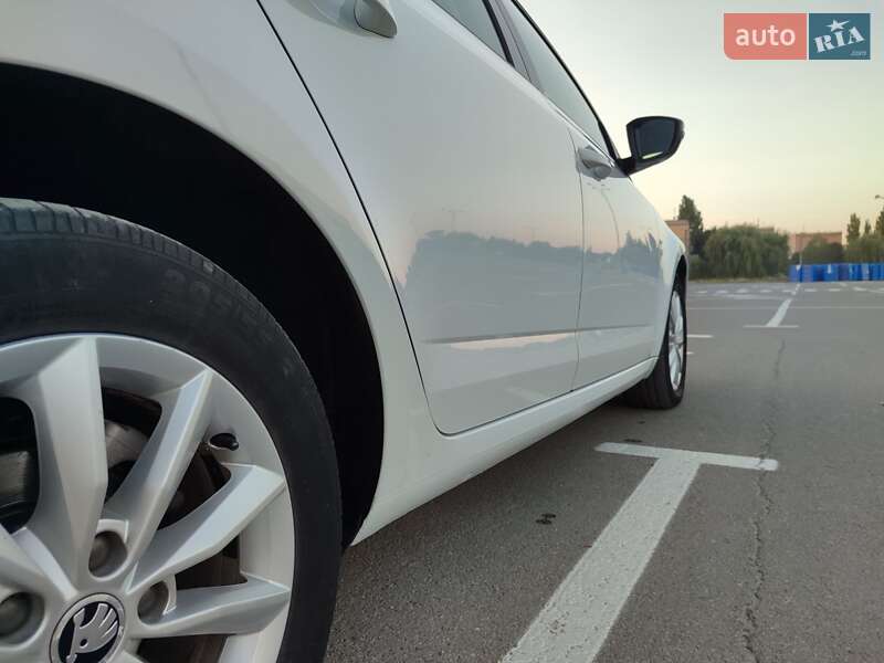 Универсал Skoda Octavia 2016 в Каменец-Подольском