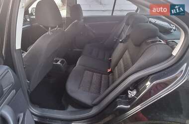 Лифтбек Skoda Octavia 2011 в 