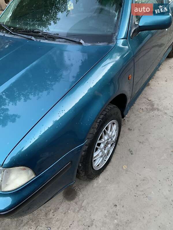Лифтбек Skoda Octavia 1999 в 