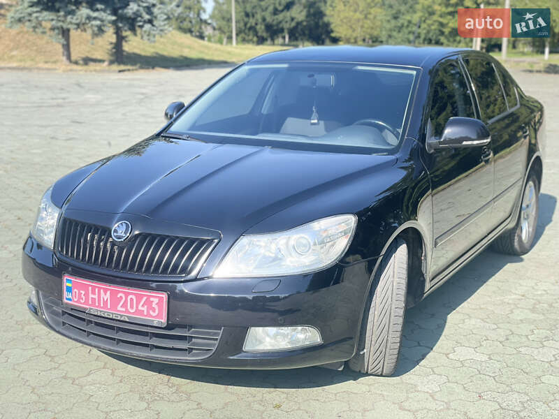 Лифтбек Skoda Octavia 2012 в Дубно