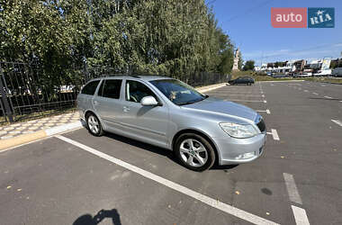 Універсал Skoda Octavia 2013 в Білогородці