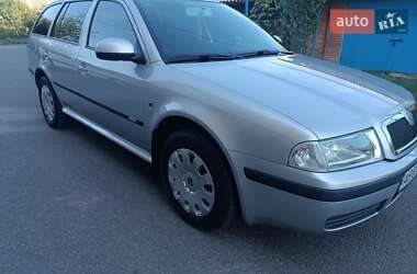 Универсал Skoda Octavia 2009 в 