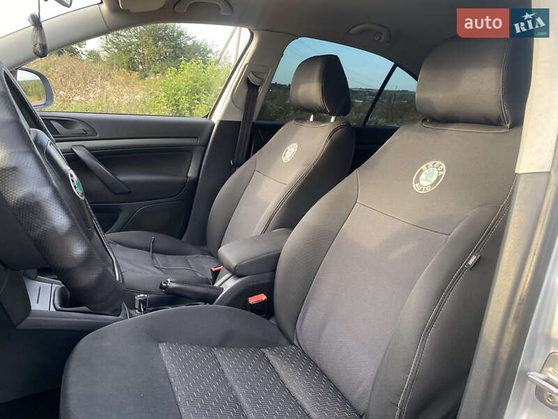 Лифтбек Skoda Octavia 2011 в Перемышлянах фото 10 Лифтбек Skoda Octavia 2011 в Перемышлянах