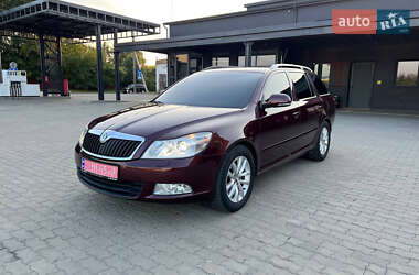 Универсал Skoda Octavia 2009 в Нововолынске