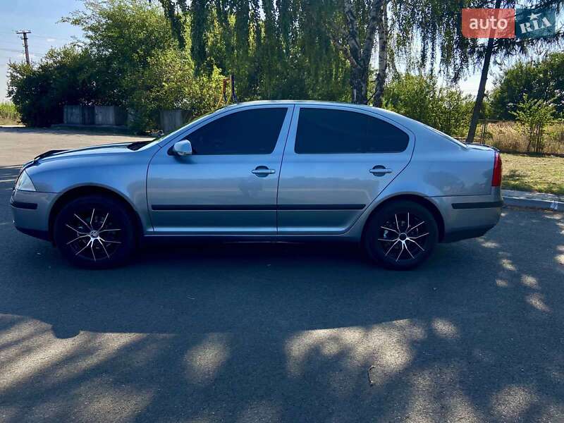 Лифтбек Skoda Octavia 2005 в Черкассах