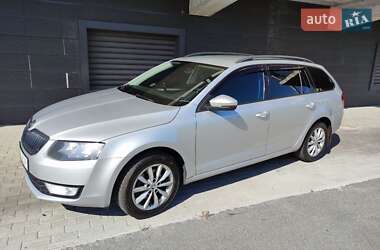 Универсал Skoda Octavia 2015 в Киеве
