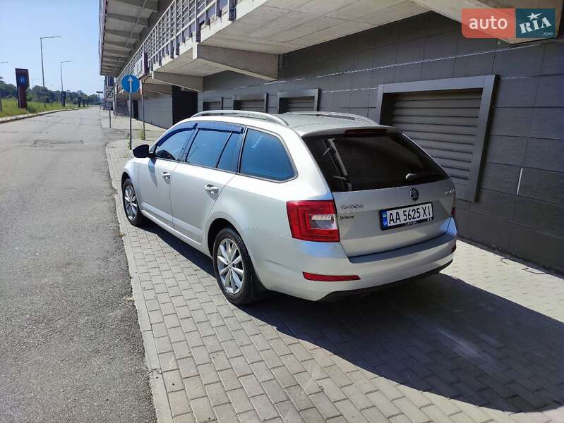 Универсал Skoda Octavia 2015 в Киеве