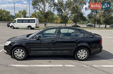 Лифтбек Skoda Octavia 2011 в 