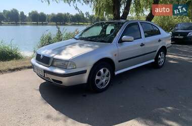 Лифтбек Skoda Octavia 1999 в Ровно