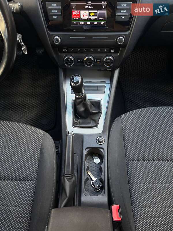 Лифтбек Skoda Octavia 2016 в Белой Церкви фото 16 Лифтбек Skoda Octavia 2016 в Белой Церкви