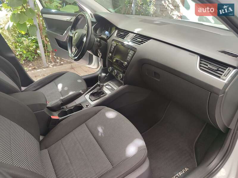 Универсал Skoda Octavia 2016 в Каменец-Подольском