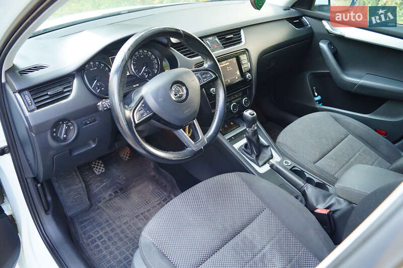 Универсал Skoda Octavia 2015 в Киеве