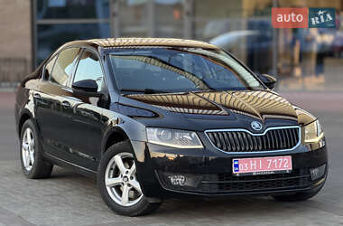 Ліфтбек Skoda Octavia 2013 в  фото 3 Ліфтбек Skoda Octavia 2013 в
