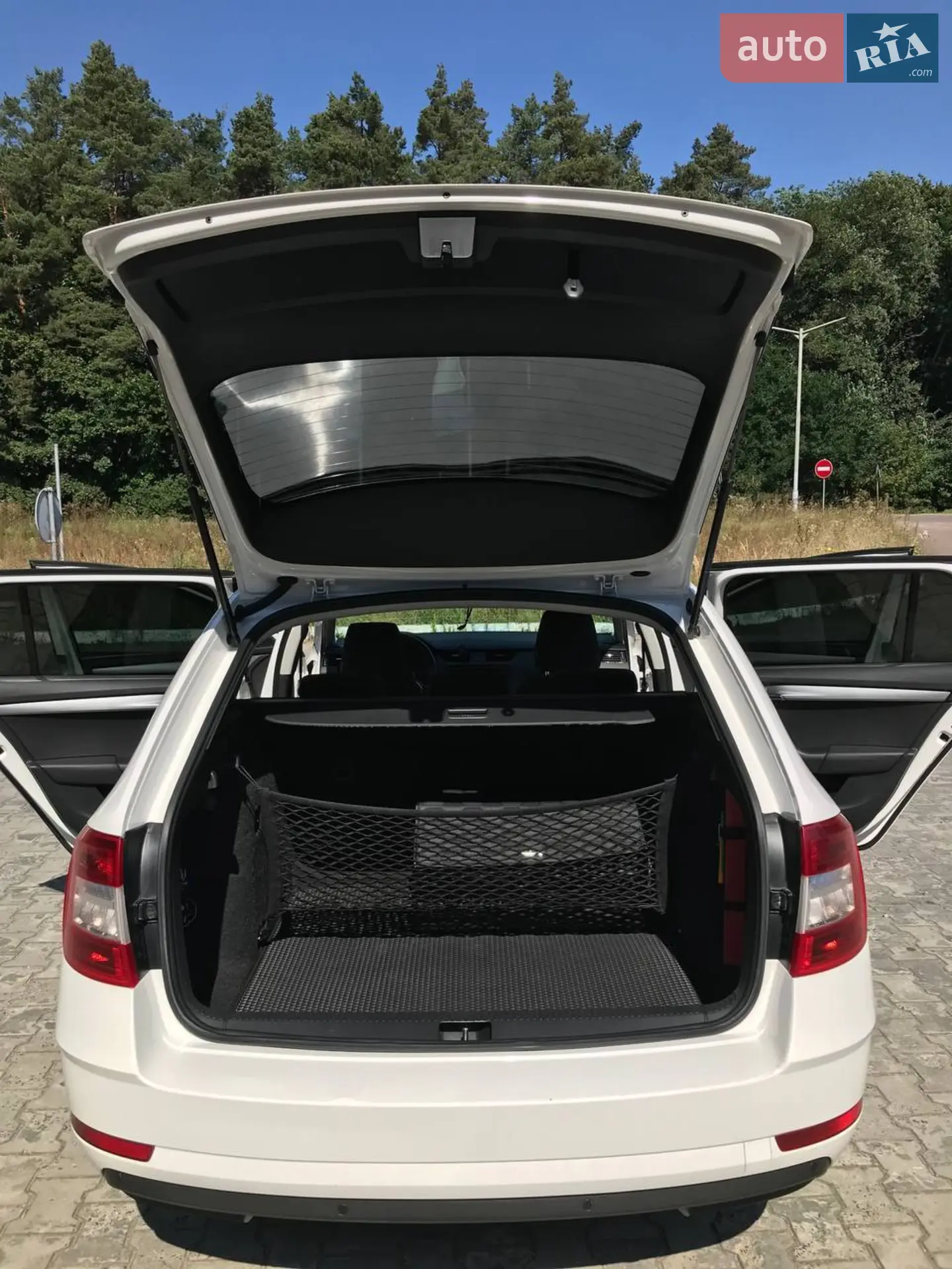 2017 Skoda Octavia - мініатюра 15