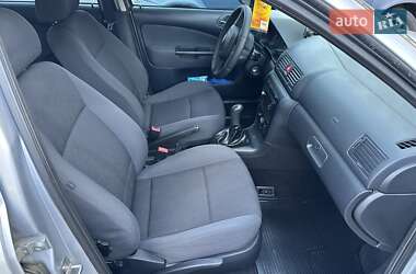 Универсал Skoda Octavia 2009 в 