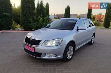 Универсал Skoda Octavia 2010 в Дубно