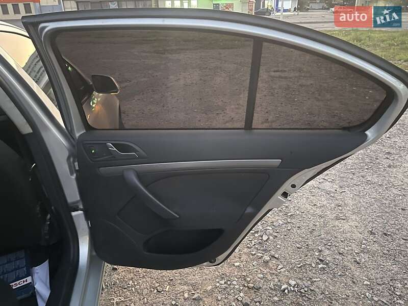 Лифтбек Skoda Octavia 2007 в Харькове