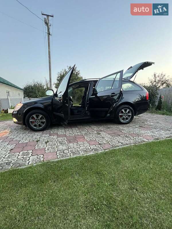 Универсал Skoda Octavia 2011 в Тернополе