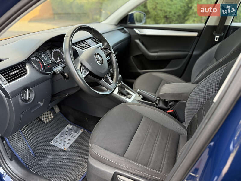 Лифтбек Skoda Octavia 2017 в Тернополе