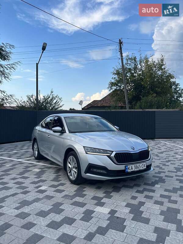Лифтбек Skoda Octavia 2020 в Мукачево