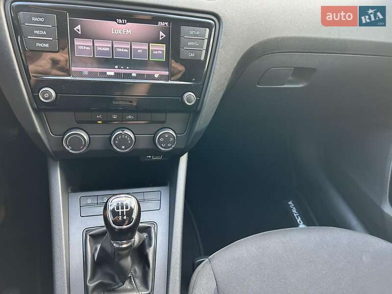 Лифтбек Skoda Octavia 2019 в Луцке