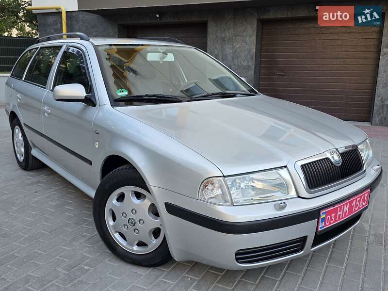 Универсал Skoda Octavia 2003 в Харькове