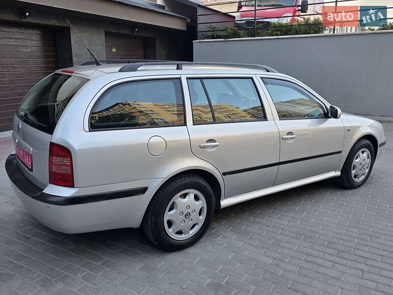 Универсал Skoda Octavia 2003 в Харькове