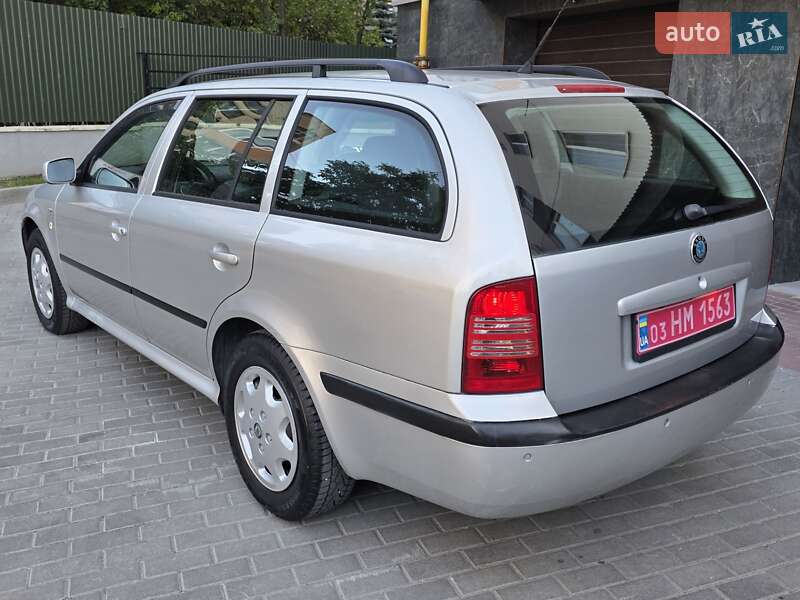 Универсал Skoda Octavia 2003 в Харькове