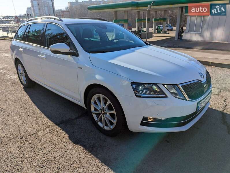 Универсал Skoda Octavia 2020 в Тернополе