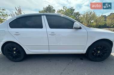 Лифтбек Skoda Octavia 2011 в 