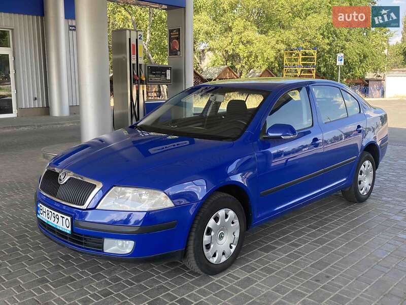 Лифтбек Skoda Octavia 2008 в 