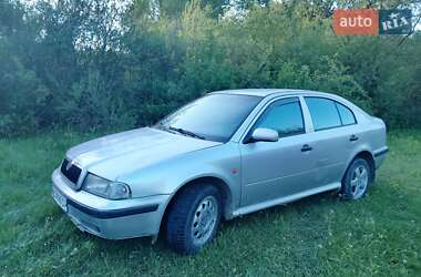 Лифтбек Skoda Octavia 1998 в Подбуже