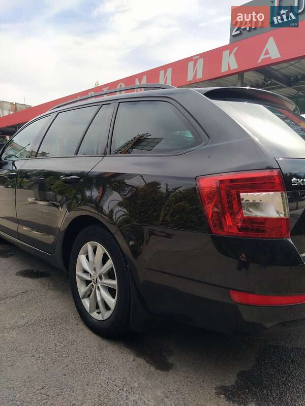 Універсал Skoda Octavia 2015 в Шептицькому