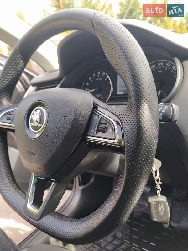 Універсал Skoda Octavia 2015 в Шептицькому