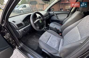Лифтбек Skoda Octavia 2008 в 