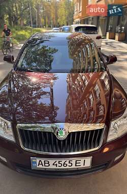 Лифтбек Skoda Octavia 2009 в 