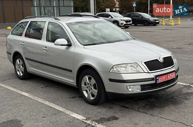 Универсал Skoda Octavia 2007 в Черкассах
